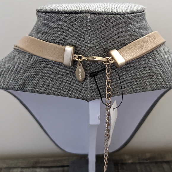 Chico's Long Hunter Green Beaded Necklace - Picture 4 of 4